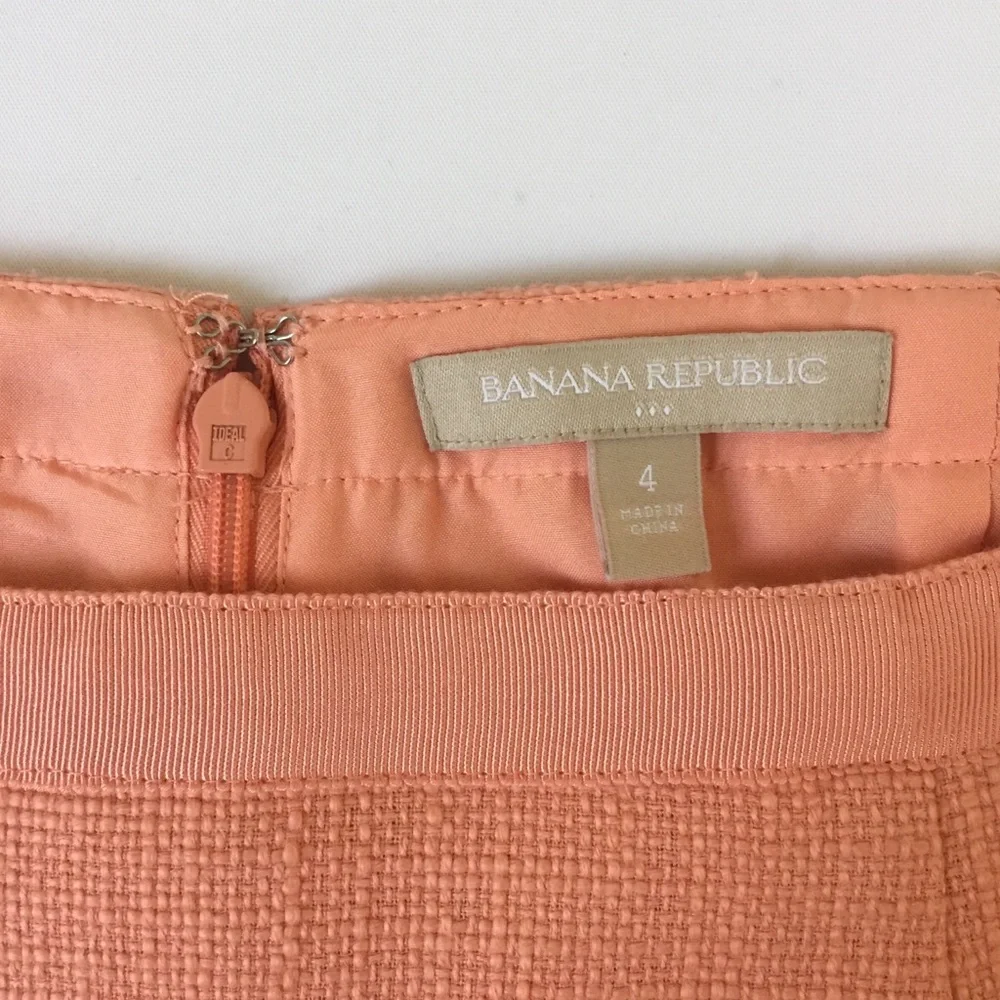 Banana Republic Factory Peach Pencil Skirt